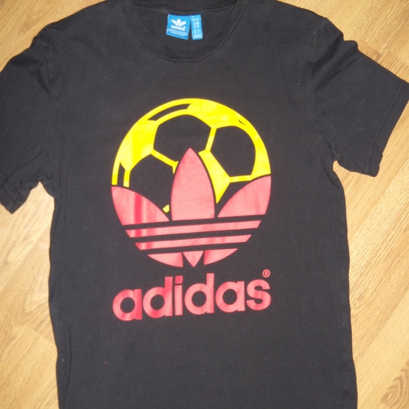 adidas black and yellow shirt